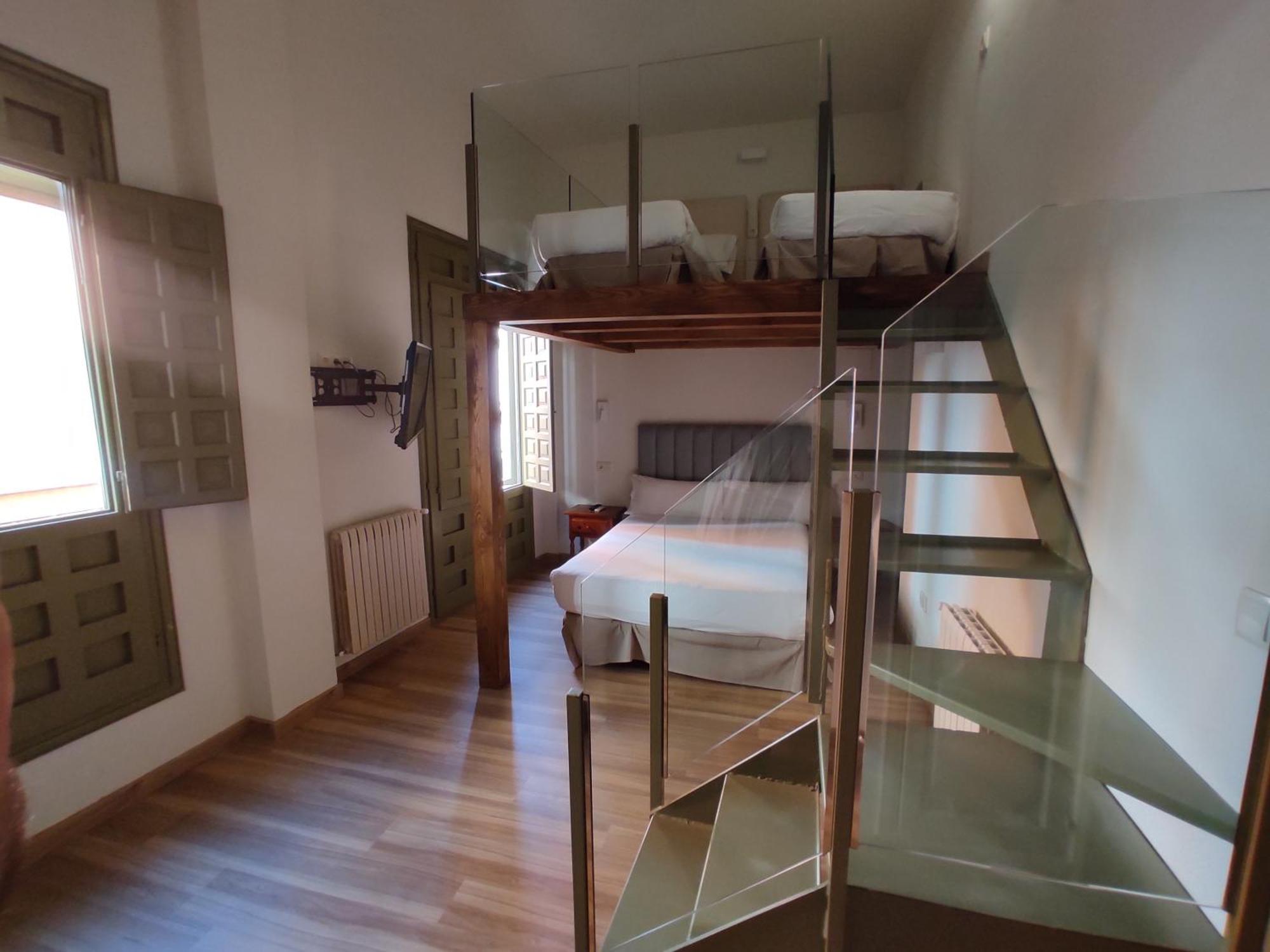 Hotel Leonor De Aquitania Cuenca  Zewnętrze zdjęcie