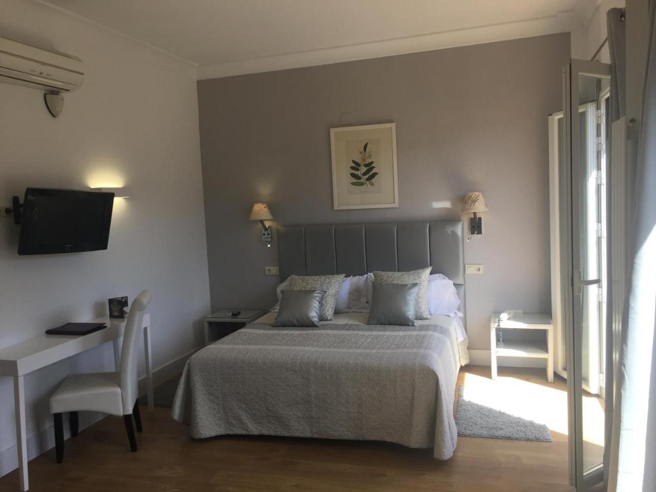 Hotel Leonor De Aquitania Cuenca  Zewnętrze zdjęcie