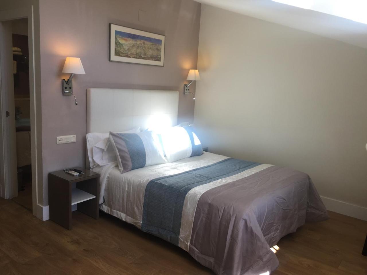 Hotel Leonor De Aquitania Cuenca  Zewnętrze zdjęcie