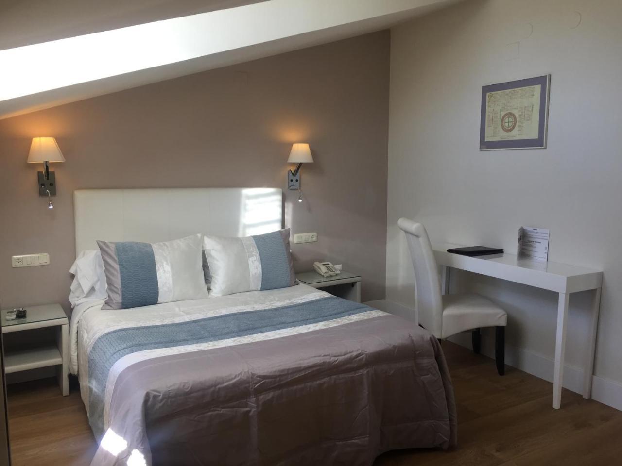 Hotel Leonor De Aquitania Cuenca  Zewnętrze zdjęcie